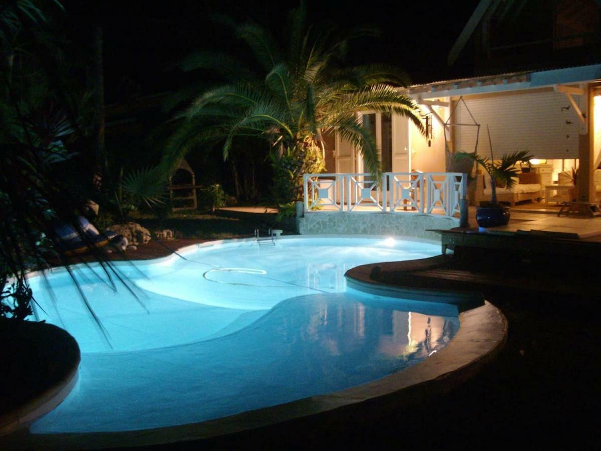 סן-פרנסואה Villa Iguanou Et Piscine En Bord De Mer Proche Plages Marina Et Golf מראה חיצוני תמונה